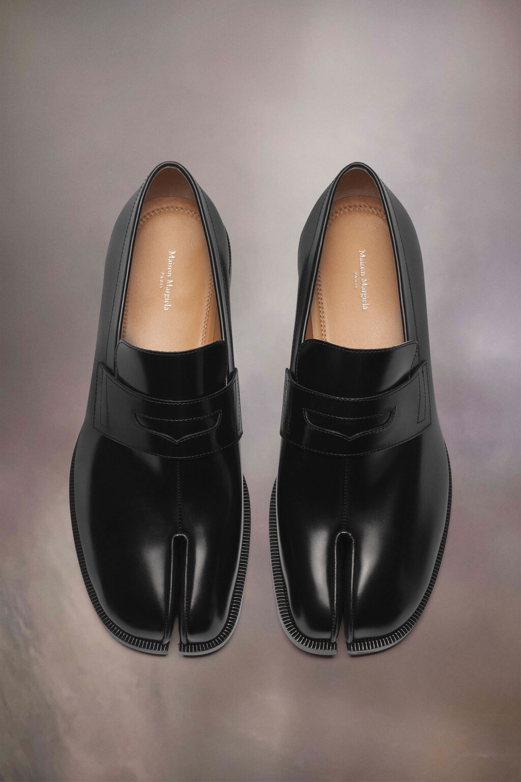 Black Calf Leather Tabi Loafer Maison Margiela