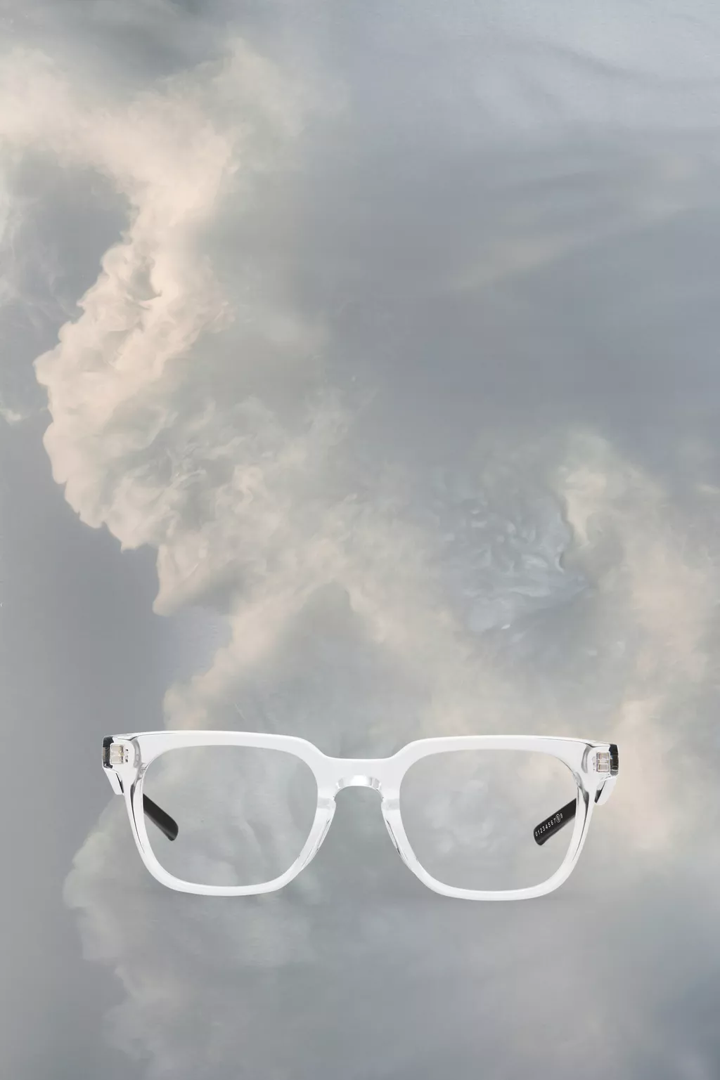 S33YC0053_M10052_962_F.webp?sw