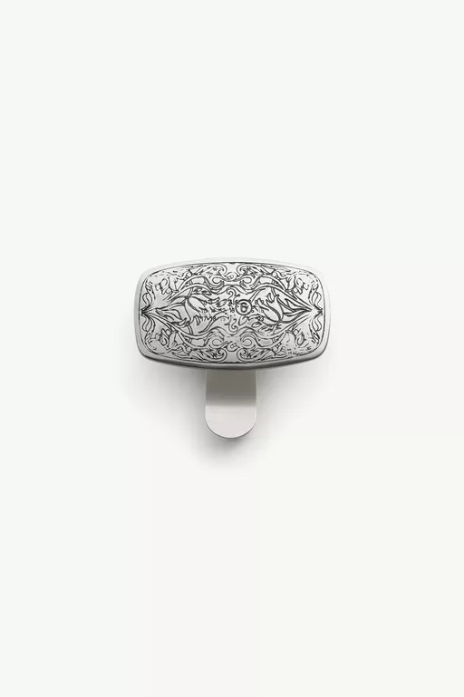 Engraved floral pinch clip - Brooches