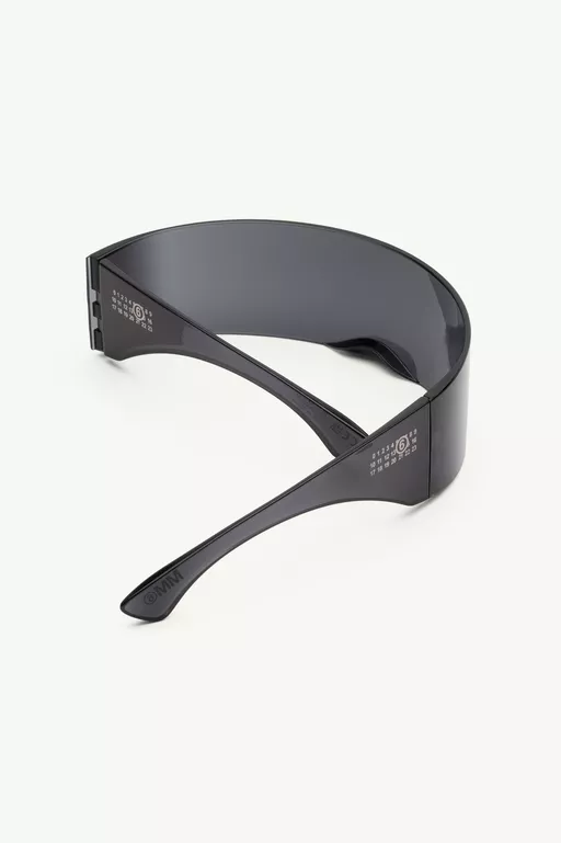 Wraparound sunglasses - Sunglasses