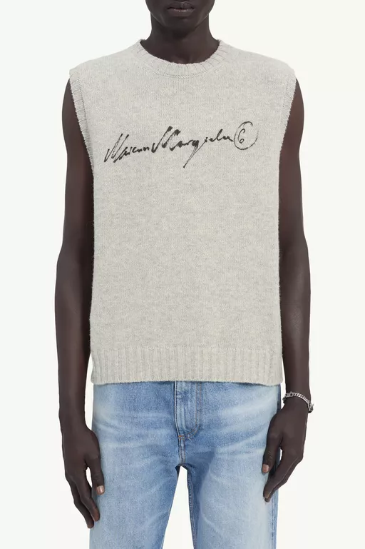 V-neck gilet - Waistcoats