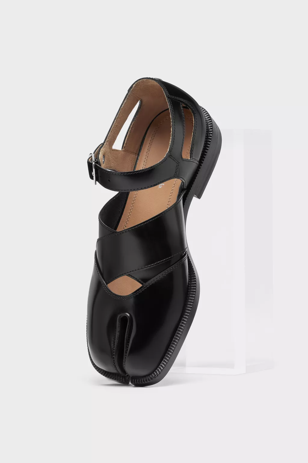 【美品】Maison Margiela Tabi ブラック 38(24.5) S58WP0239_PS679_T8013_L.webp?