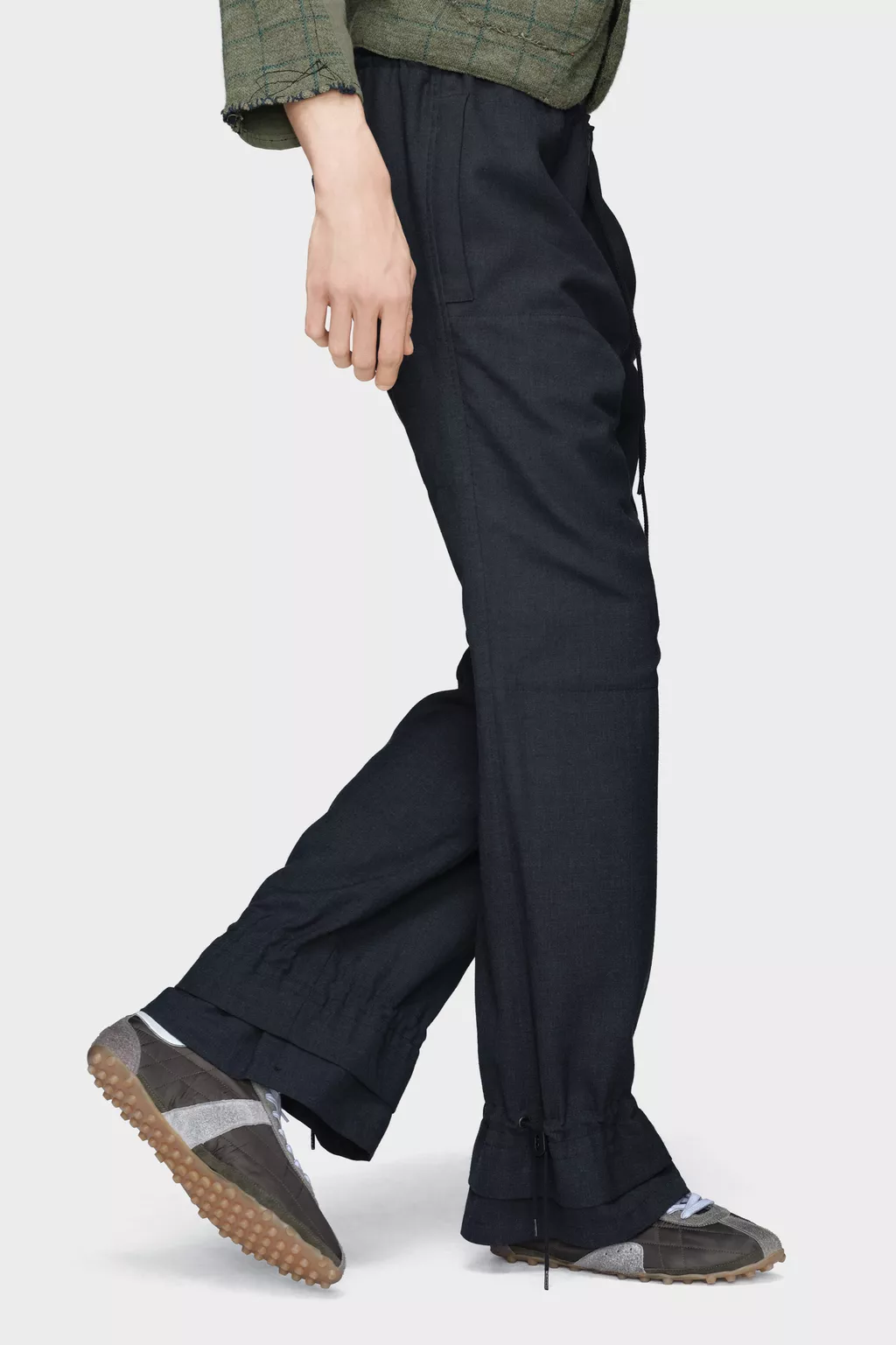 Dark blue Wool trousers | Maison Margiela Official