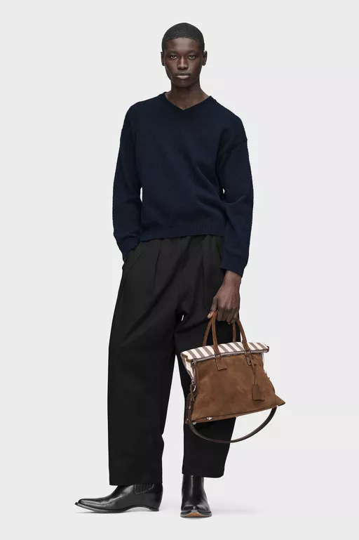 V-neck sweater - V-neck