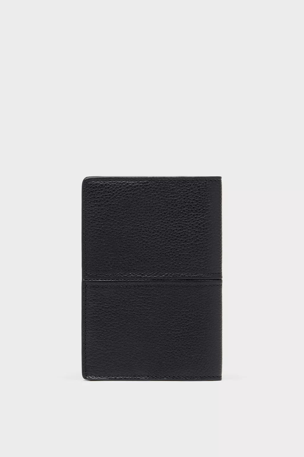 SA2VL0030_P7268_H8419_H.webp?