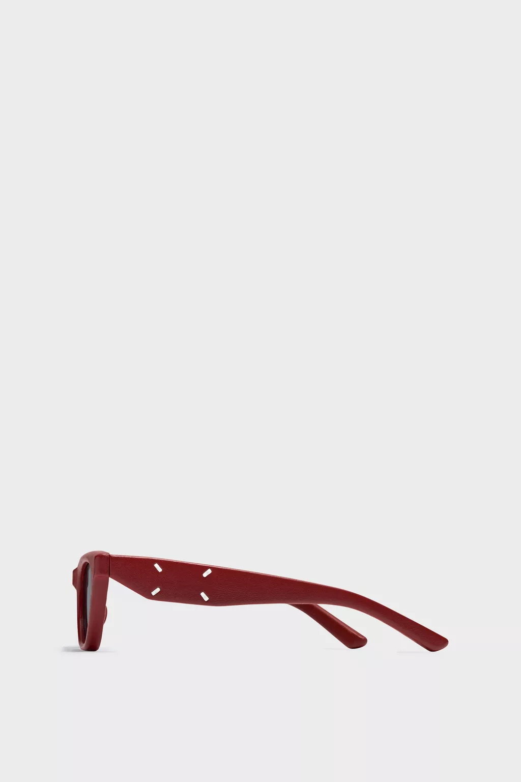 MM X Gentle Monster MM208 LEATHER LR1 レッド | Maison Margiela公式