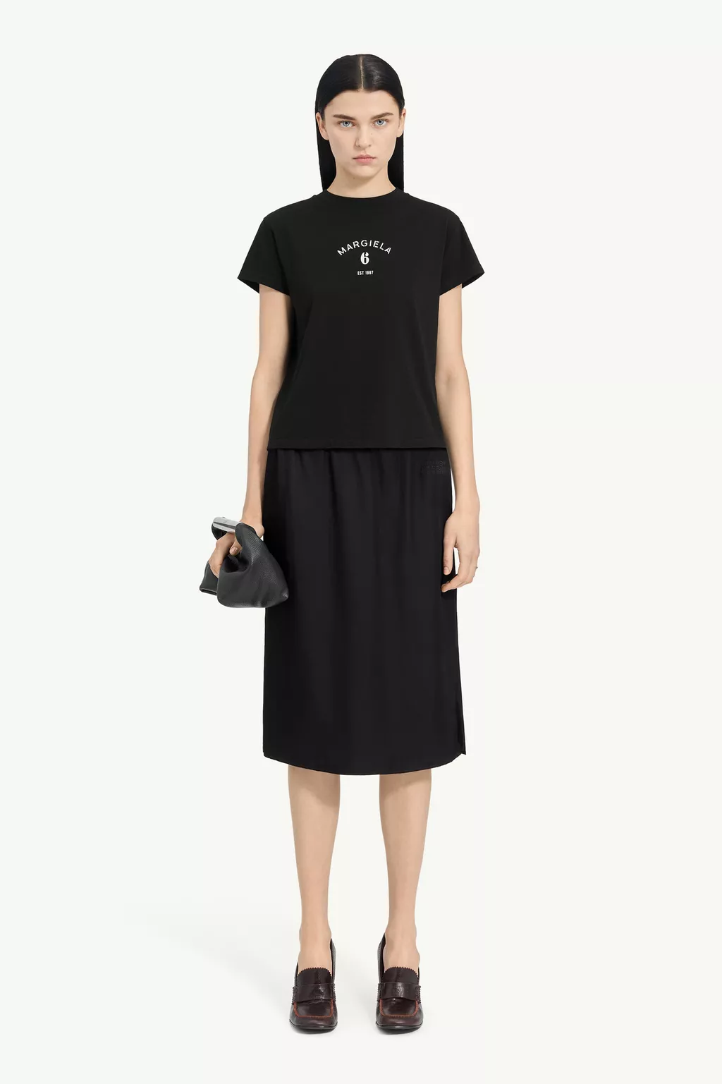 S62GD0216_M20048_900_L.webp?sw
