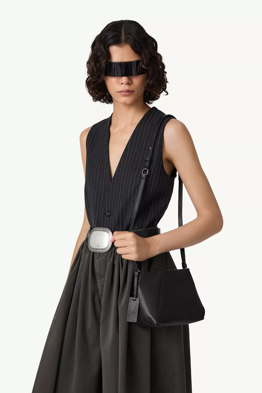 Black Japanese shoulder bag | MM6 Official