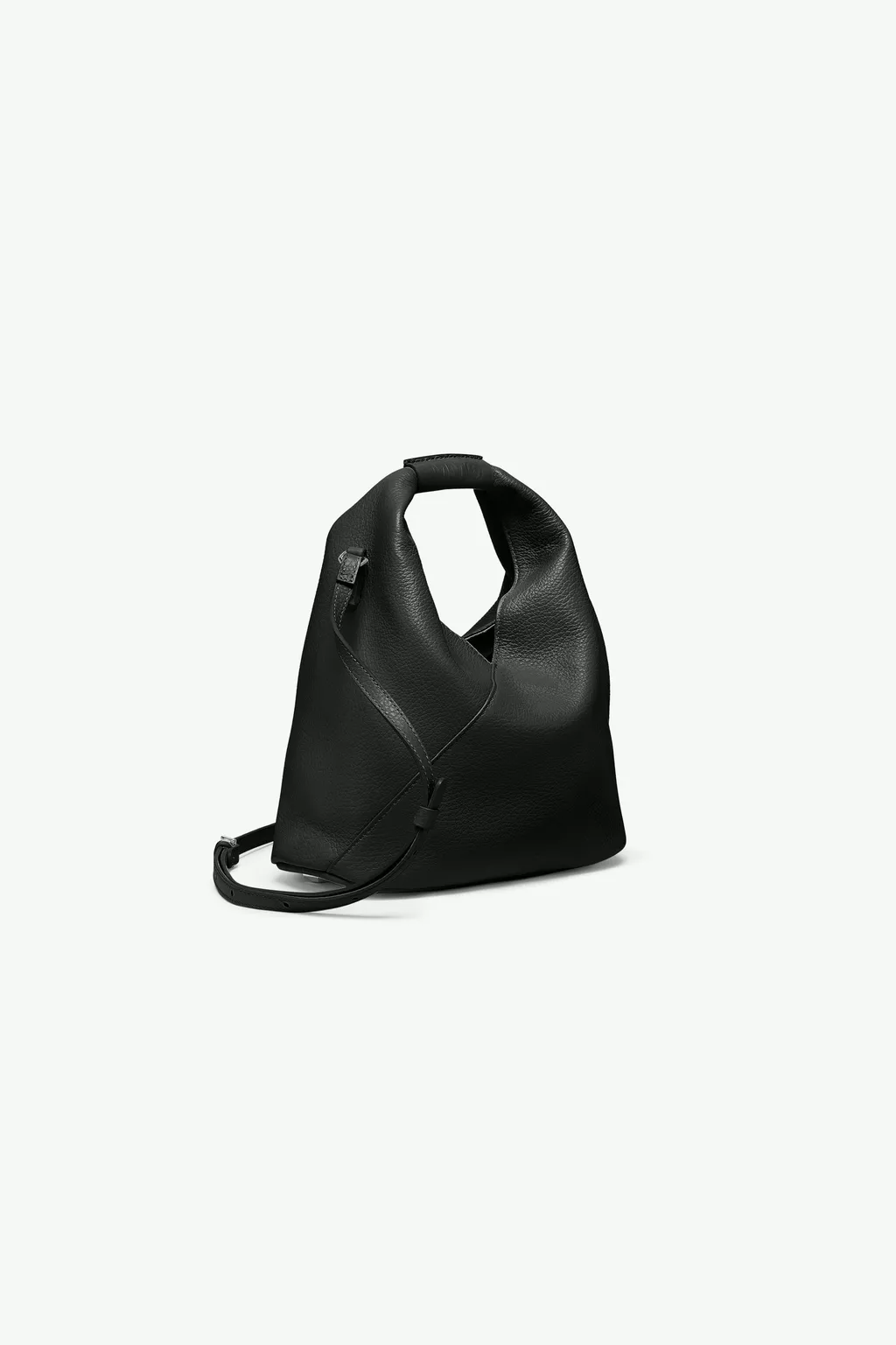 バッグ MM6 Japanese bag S54WD0106_P4344_T8013_E.webp?