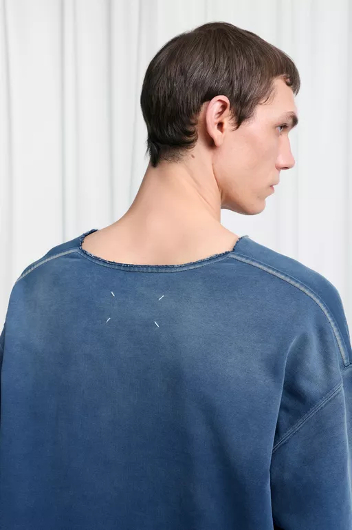 Washed V-Neck Cotton Sweatshirt - Sweatshirts