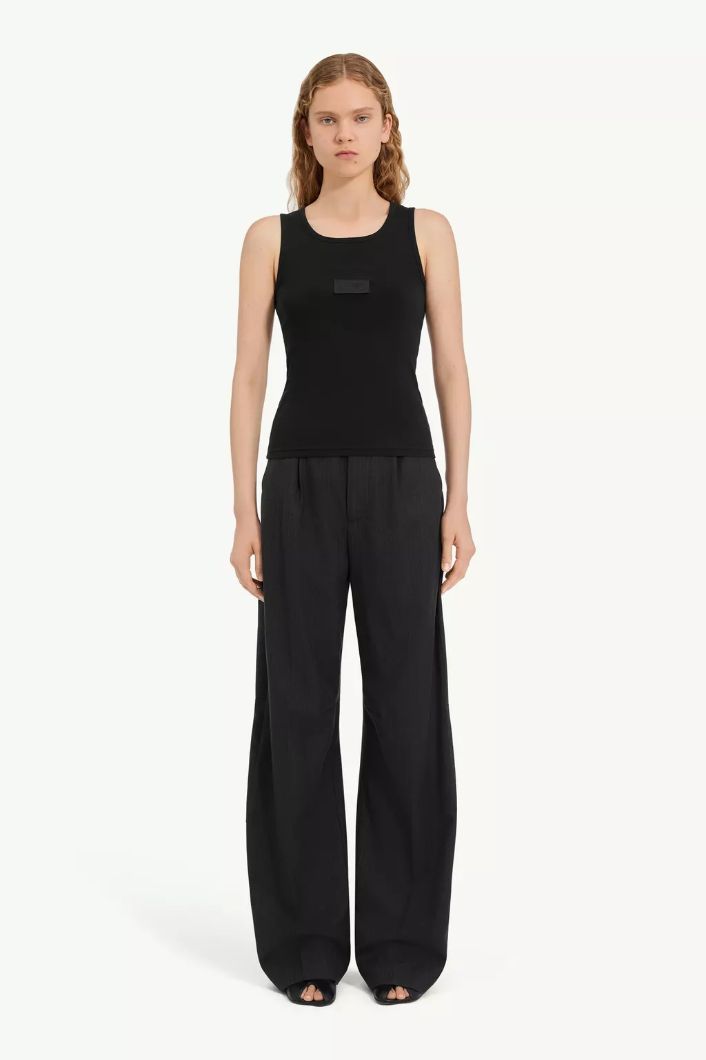 Maison Margiela ブラック タンクトップ S52NL0075_M20054_900_L.webp?sw