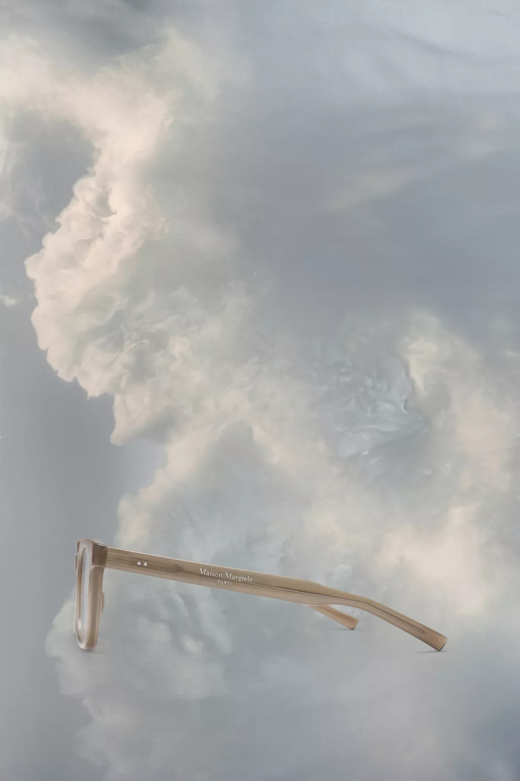 S33YC0053_M10052_963_A.webp?sw