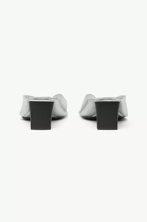 Anatomic leather flip flop mules - Sandals