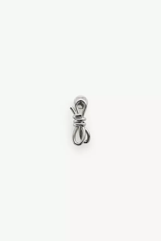 Knotted earrings