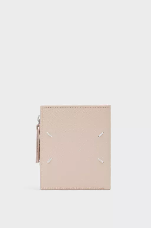 Cartera four stitches