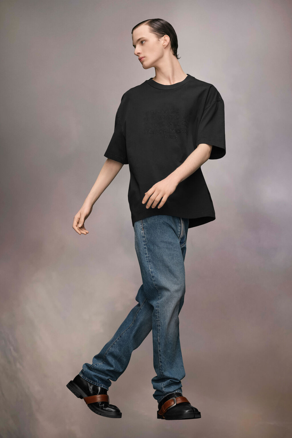 Embroidered Logo T-shirt