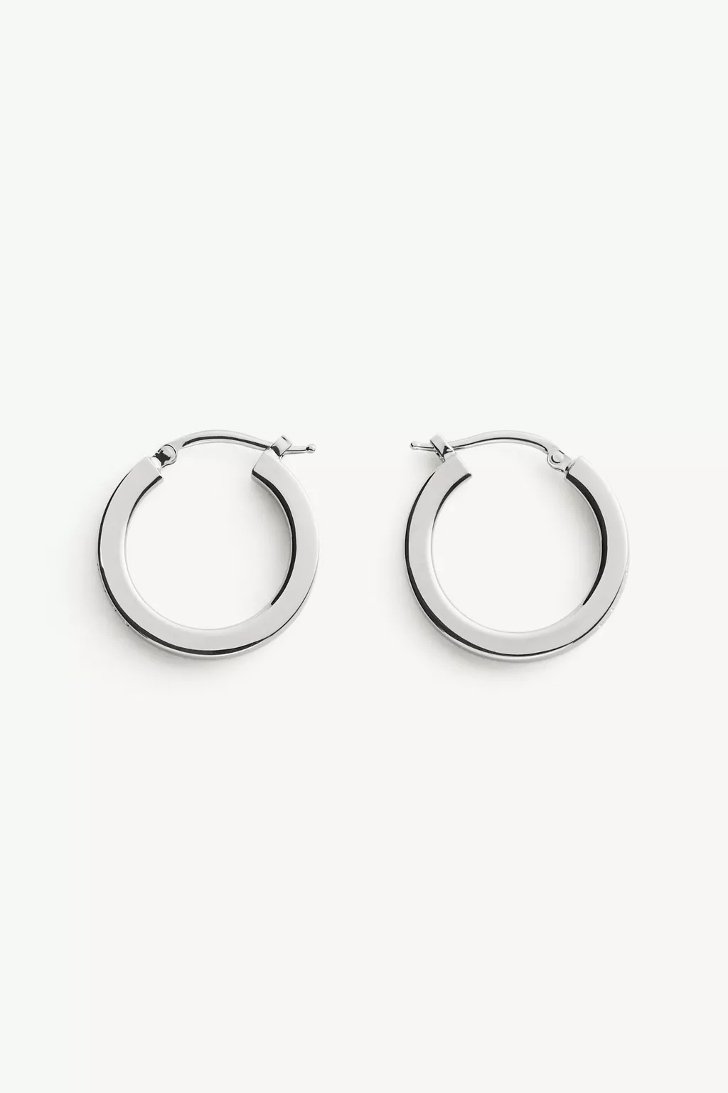 ナンバリング フープピアス