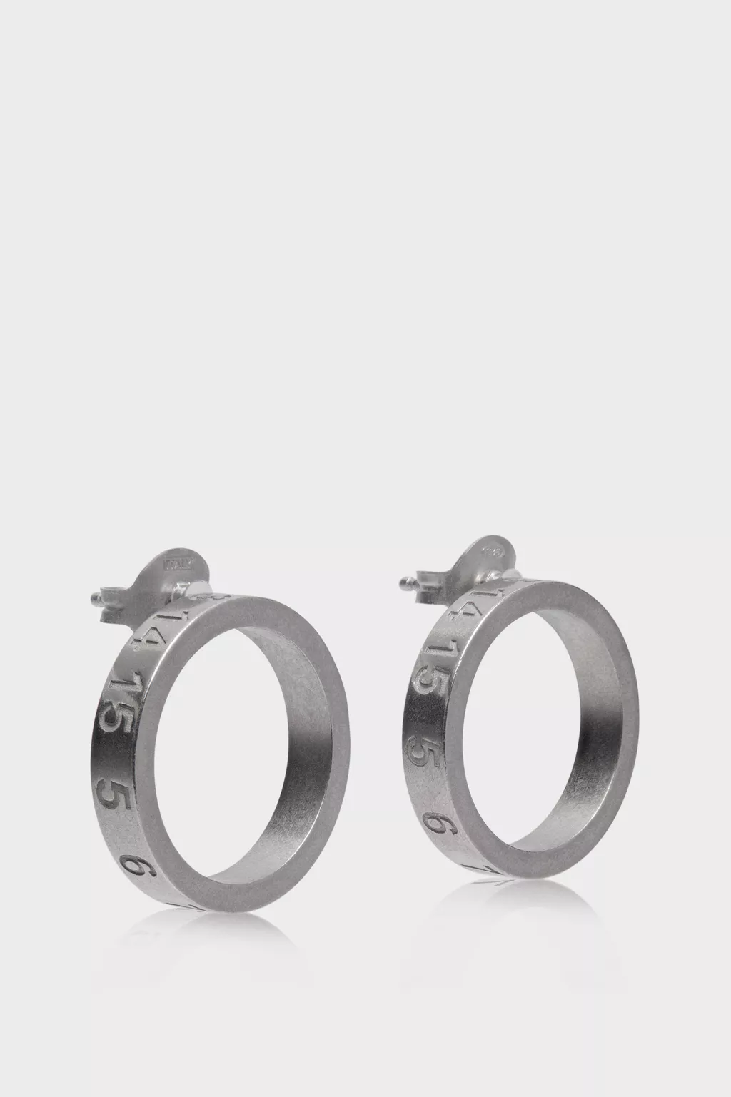SI8VG0001_SV0129_951_D.webp?sw