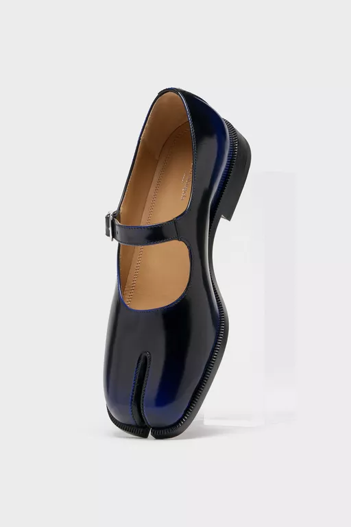 Tabi City Mary Jane - Pumps