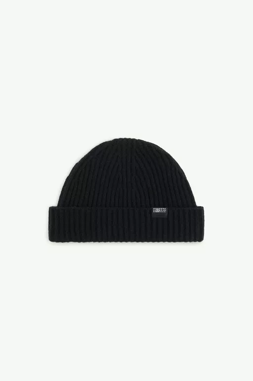 Ribbed wool beanie