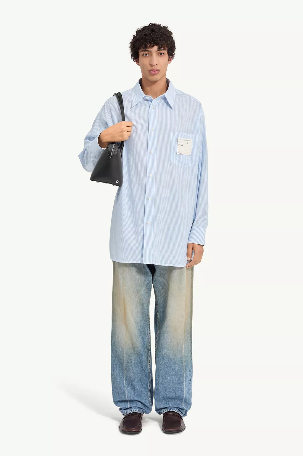 SH2DT0048_M35874_001F_L.webp?