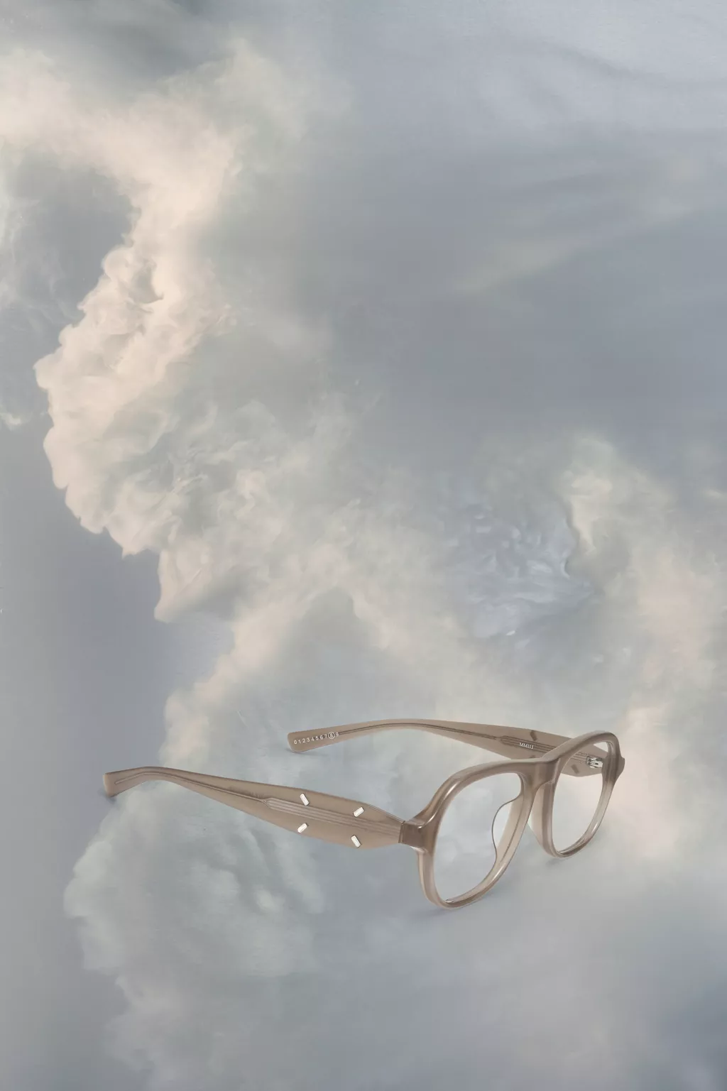 S33YC0049_M10048_962_R.webp?sw