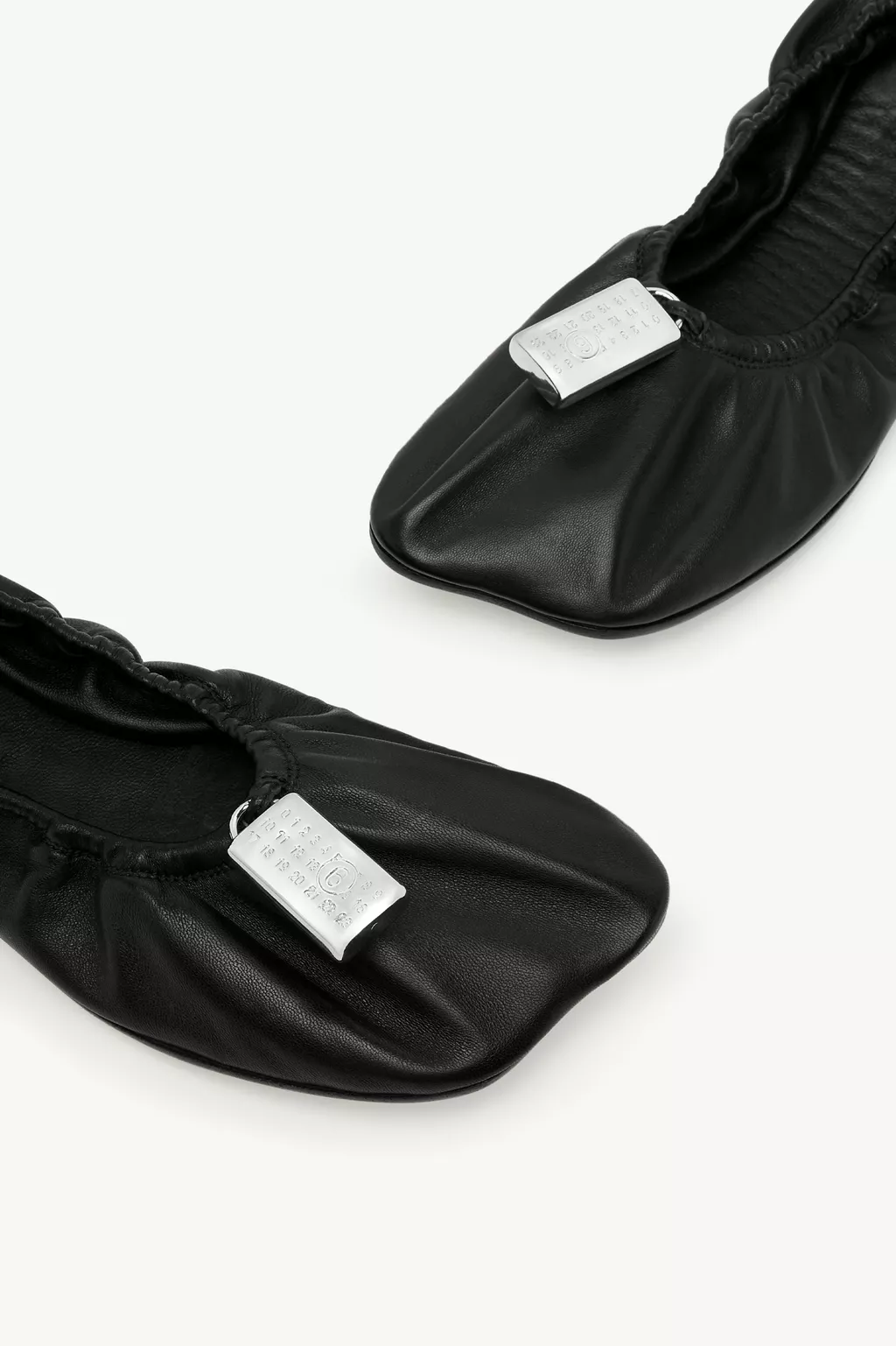 Black Numeric anatomic ballerina | MM6 Official