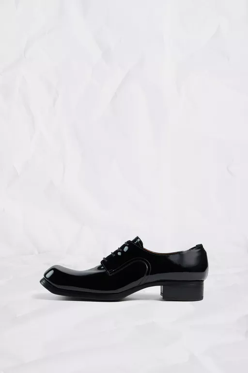 Float Lace-Up Patent