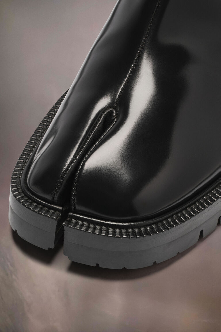 tabi chelsea boot
