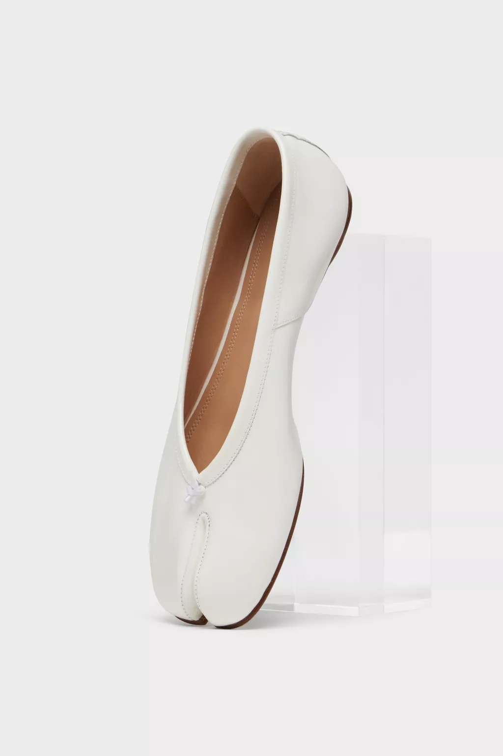 White Tabi Ballerina | Maison Margiela Official