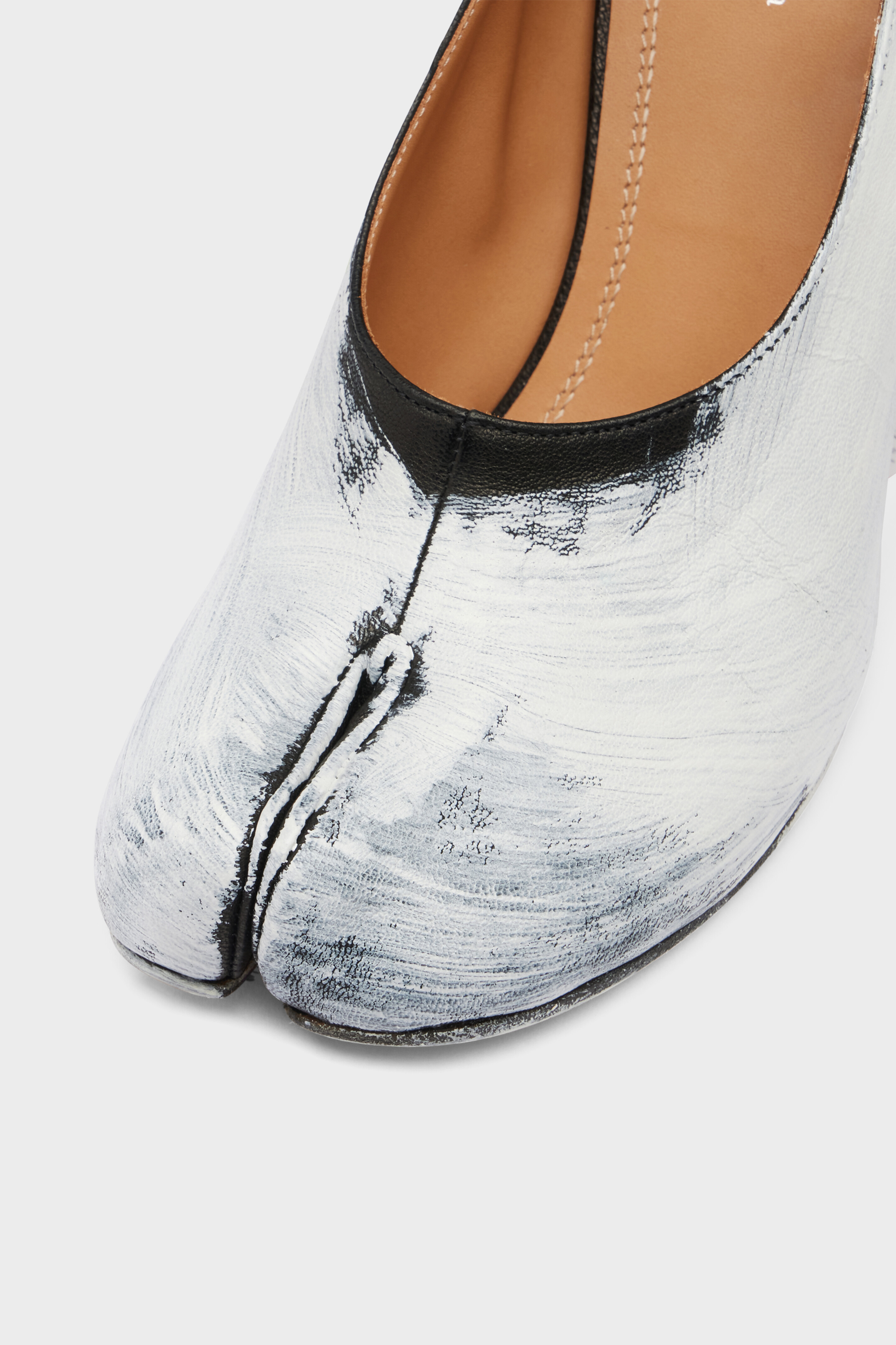 Tabi Bianchetto Heels Black | Maison Margiela