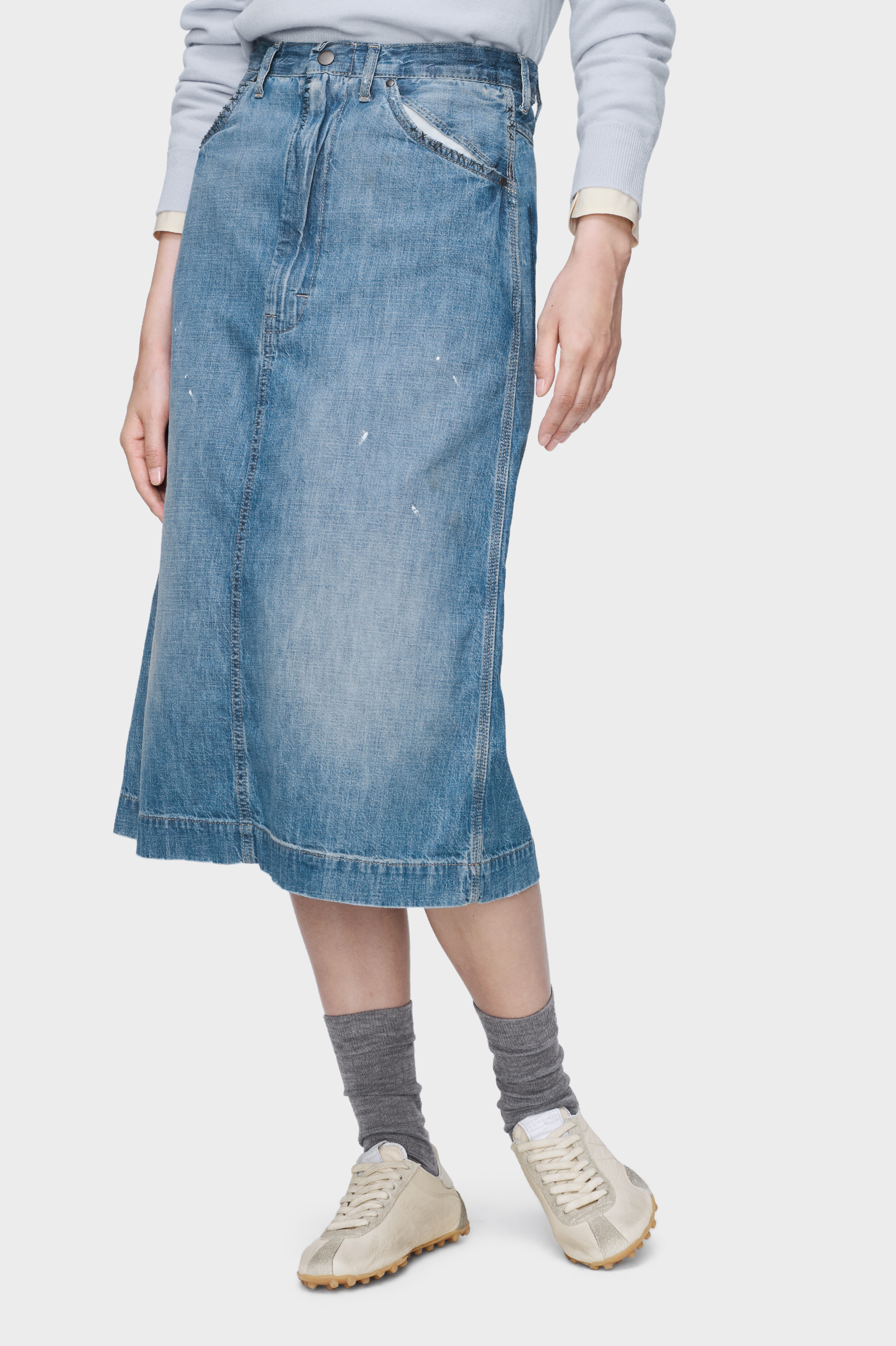 SKIRT 1