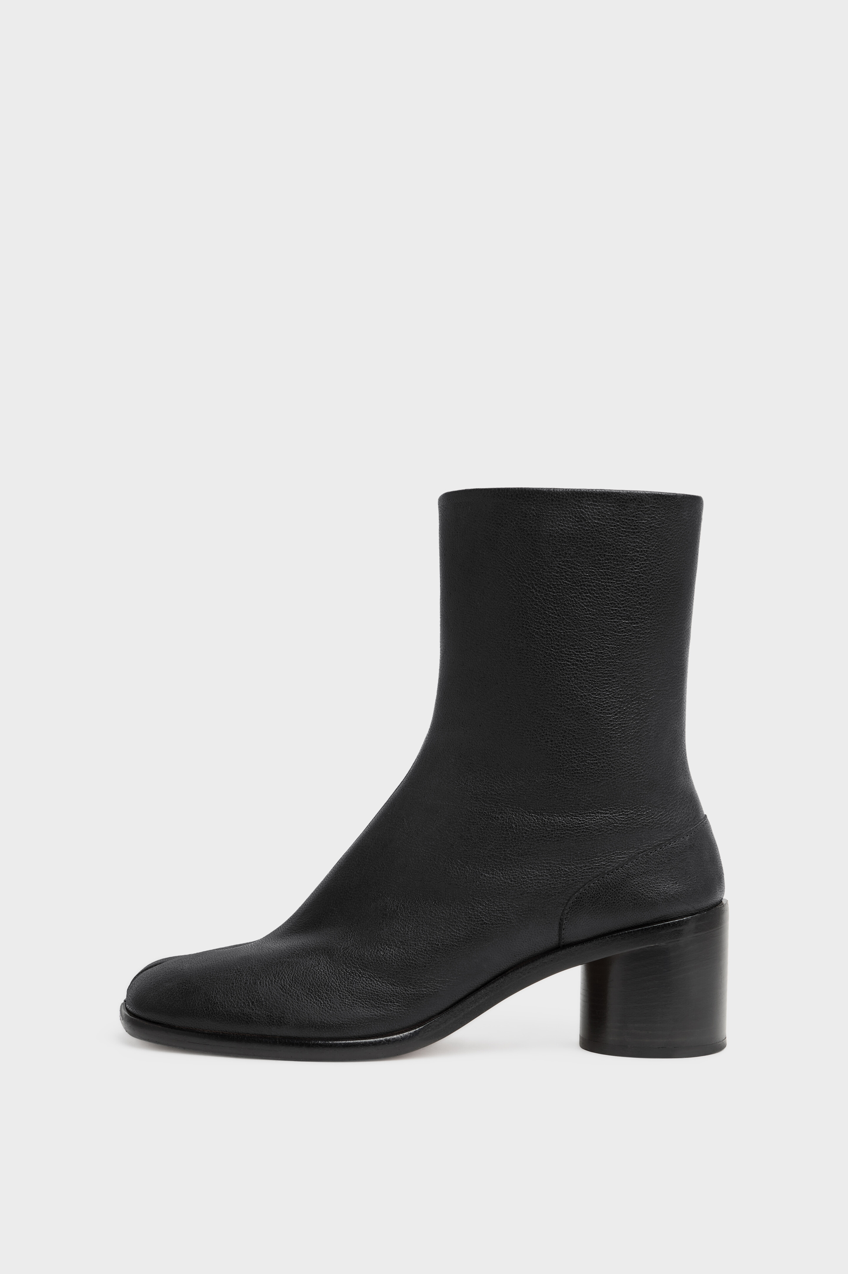 Tabi Leather Ankle Boots Nutmeg | Maison Margiela