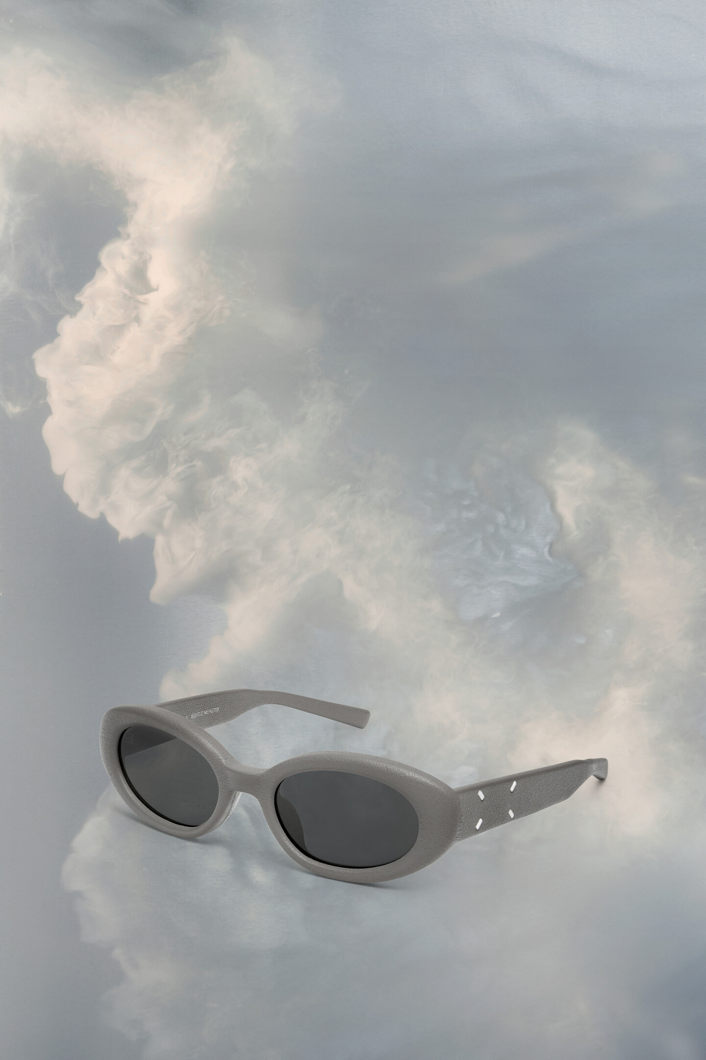 Glasses MM X Gentle Monster MM107 LEATHER | Maison Margiela