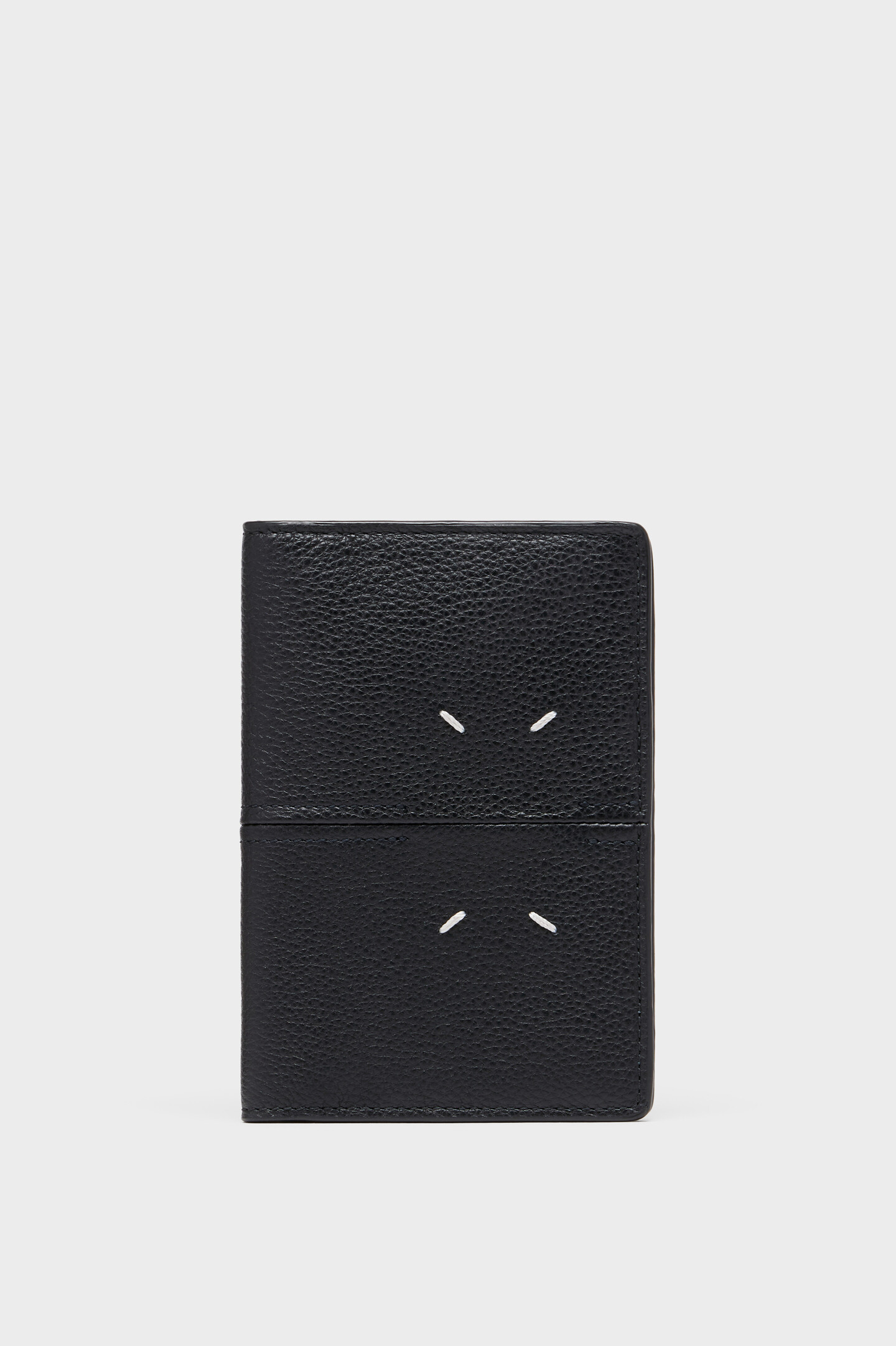 Maison Margiela 4ステッチパスポートカバー　black 4ステッチ パスポートカバー ブラック | Maison Margiela公式
