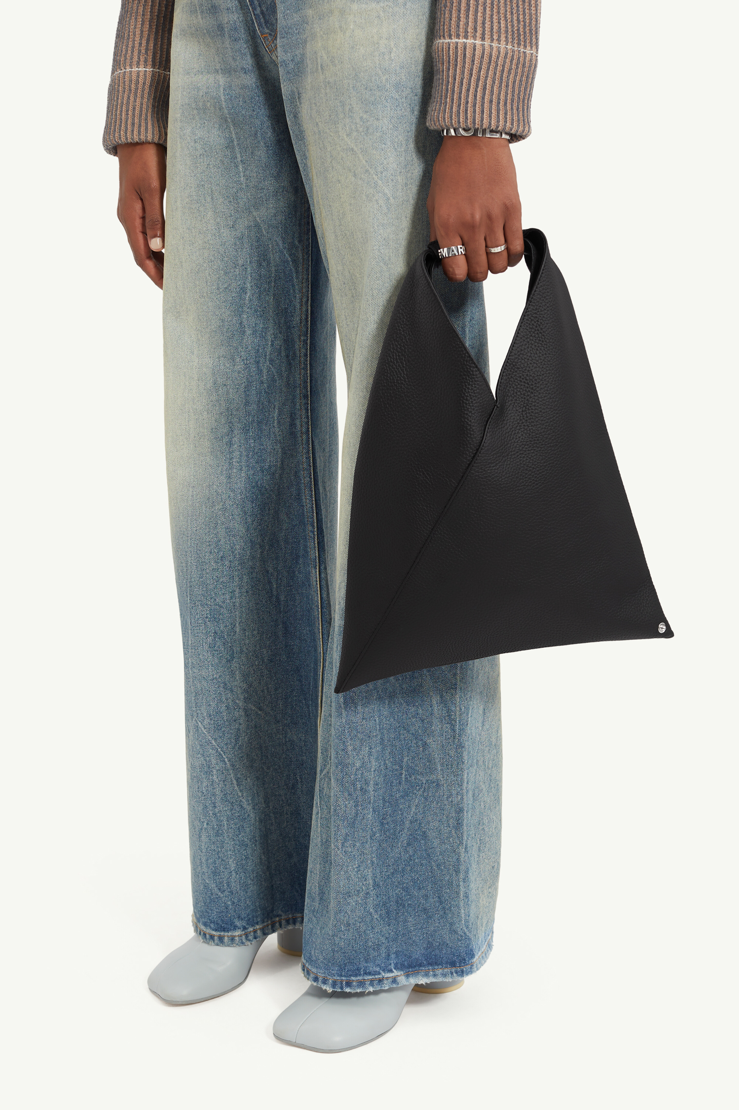 Black Leather Japanese Bag Small | MM6