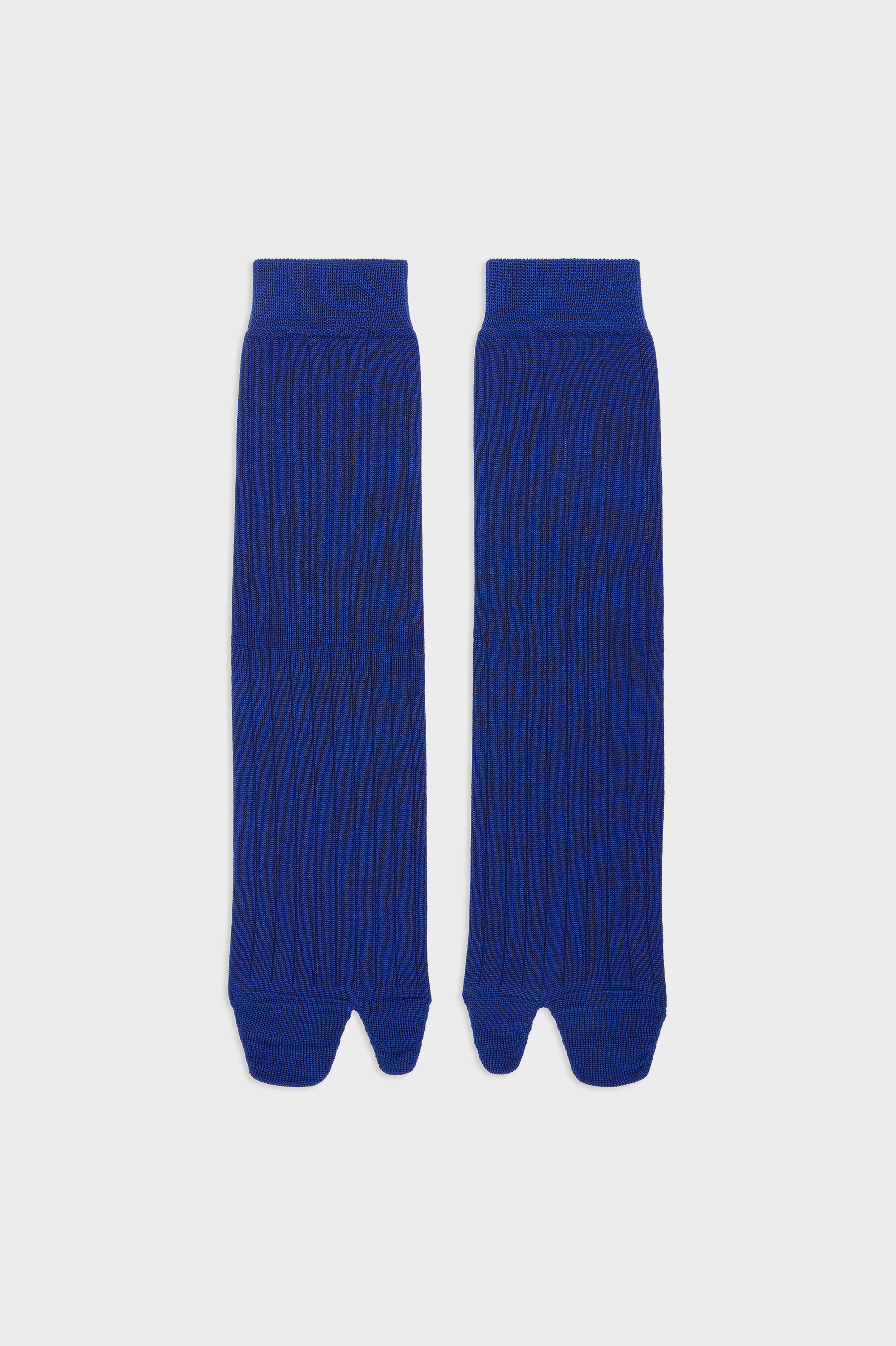 Tabi socks