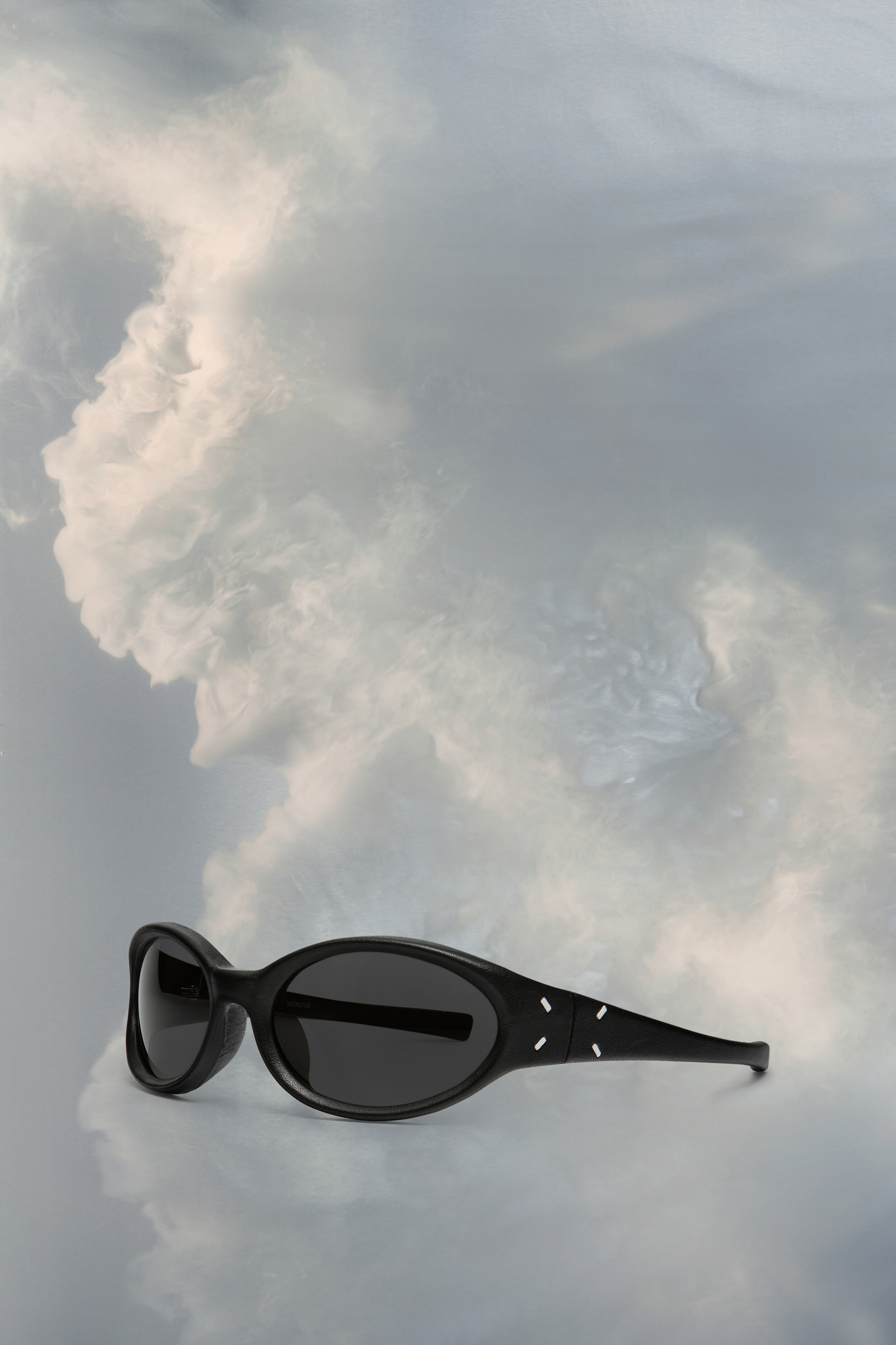 Glasses MM X Gentle Monster MM104 LEATHER | Maison Margiela