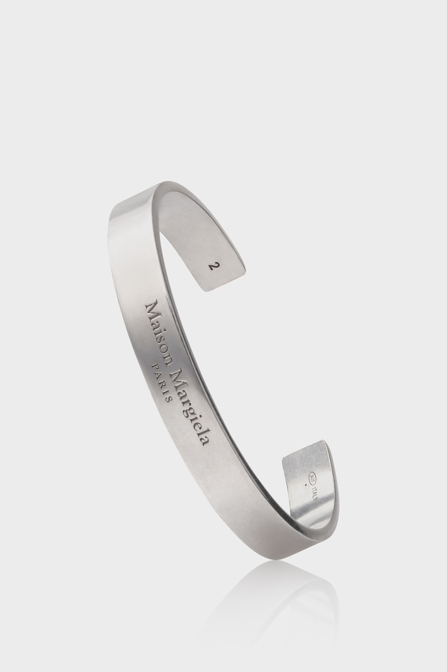 アクセサリー Maison Margiela MM6 Logo Cuff Bracelet MM6 Maison Margiela: Logo Cuff Bracelet | SSENSE