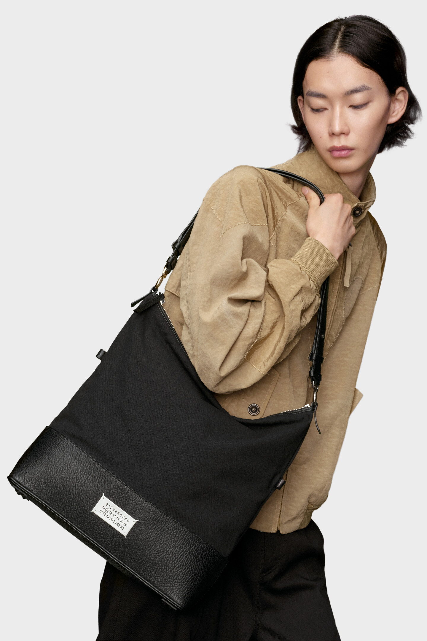 Black Leather Medium 5AC Hobo Bag | Maison Margiela Black Leather Medium 5AC Hobo Bag | Maison Margiela