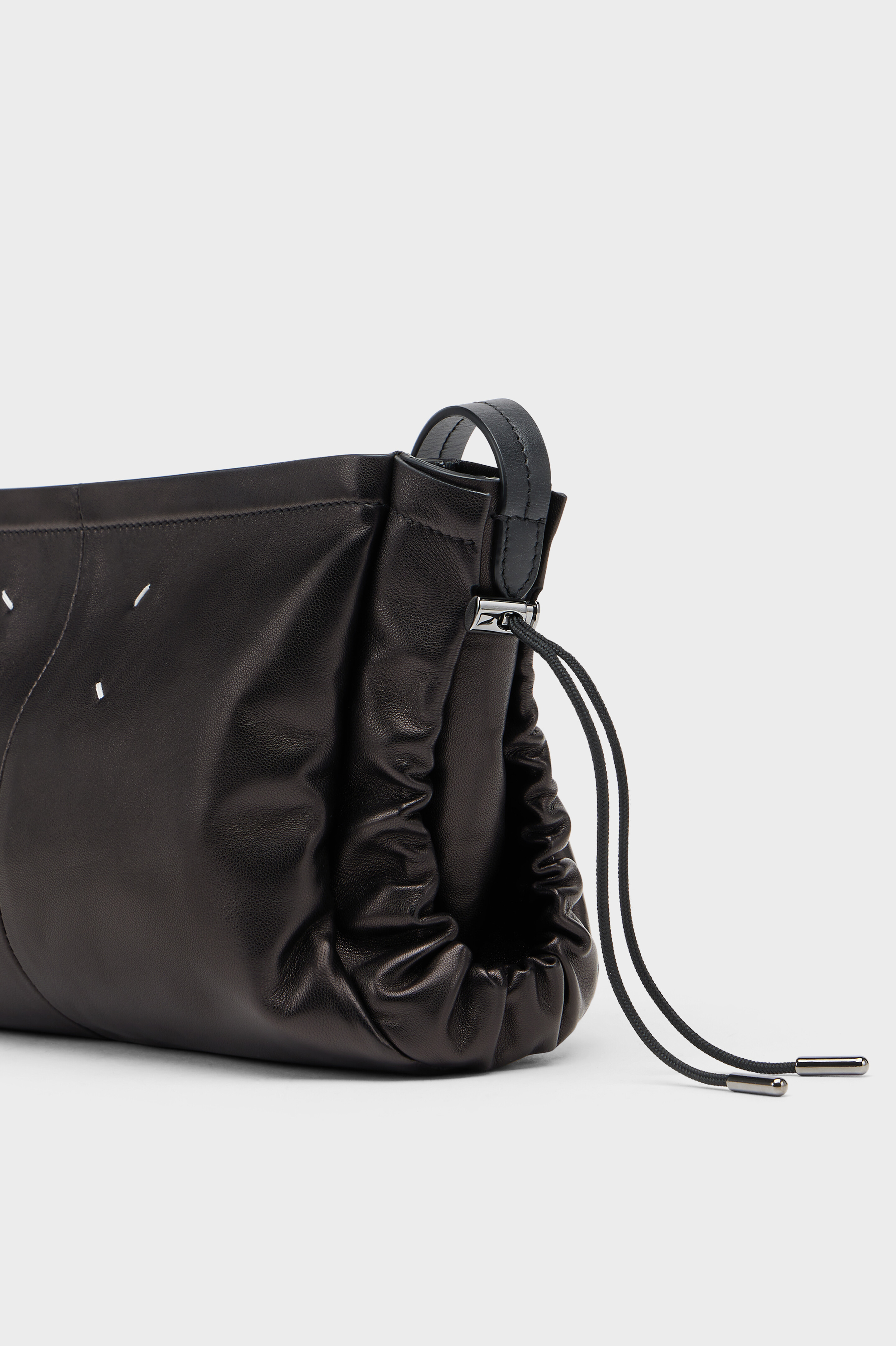 DRAWSTRING BAGUETTE/HORIZONAL BAG