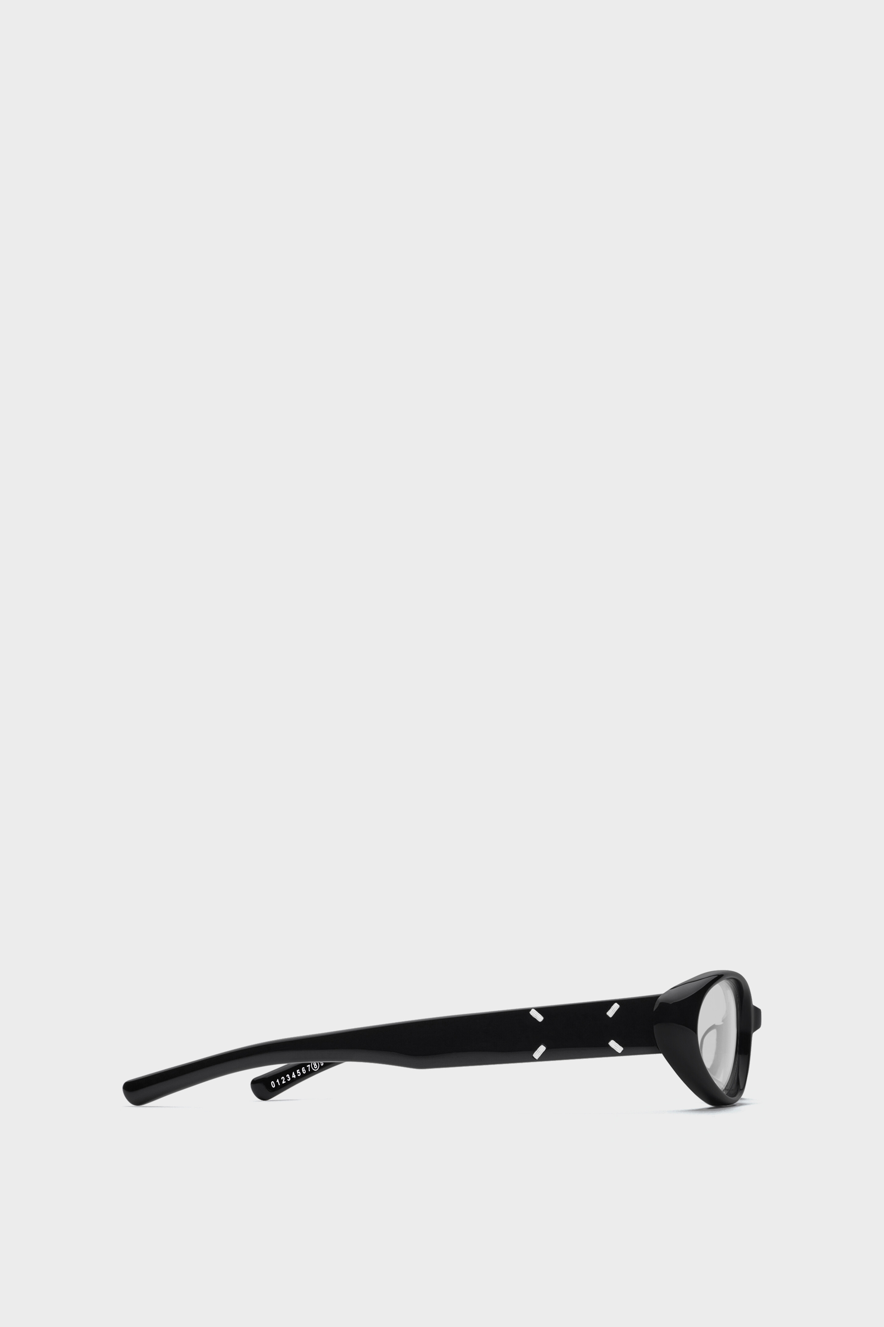 Black Cat-Eye Glasses x Gentle Monster​ | Maison Margiela