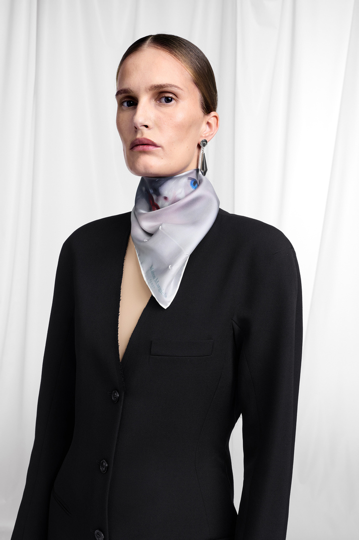 Blue Porcelain Doll Print Silk Scarf | Maison Margiela Official