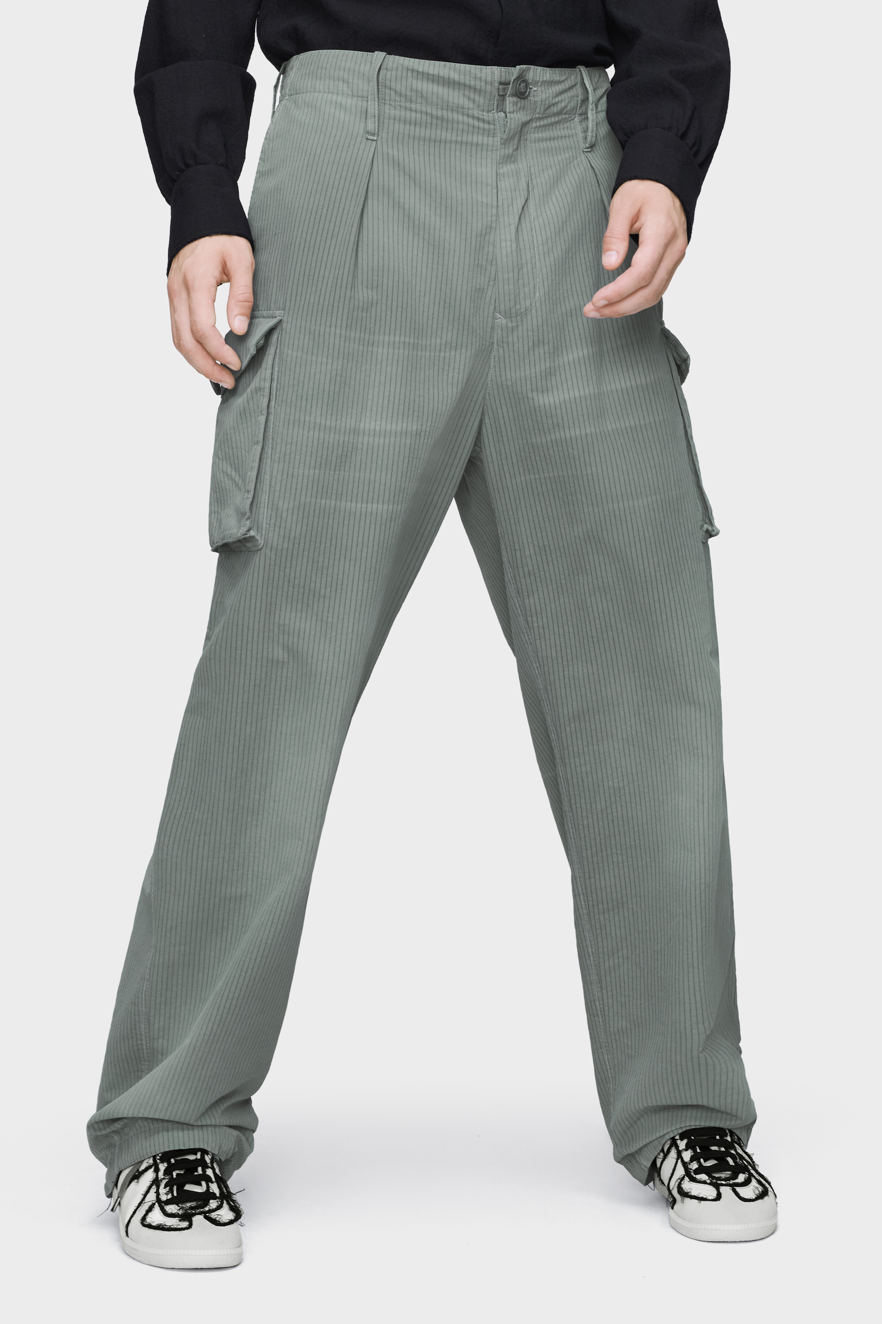 Cotton-blend cargo trousers