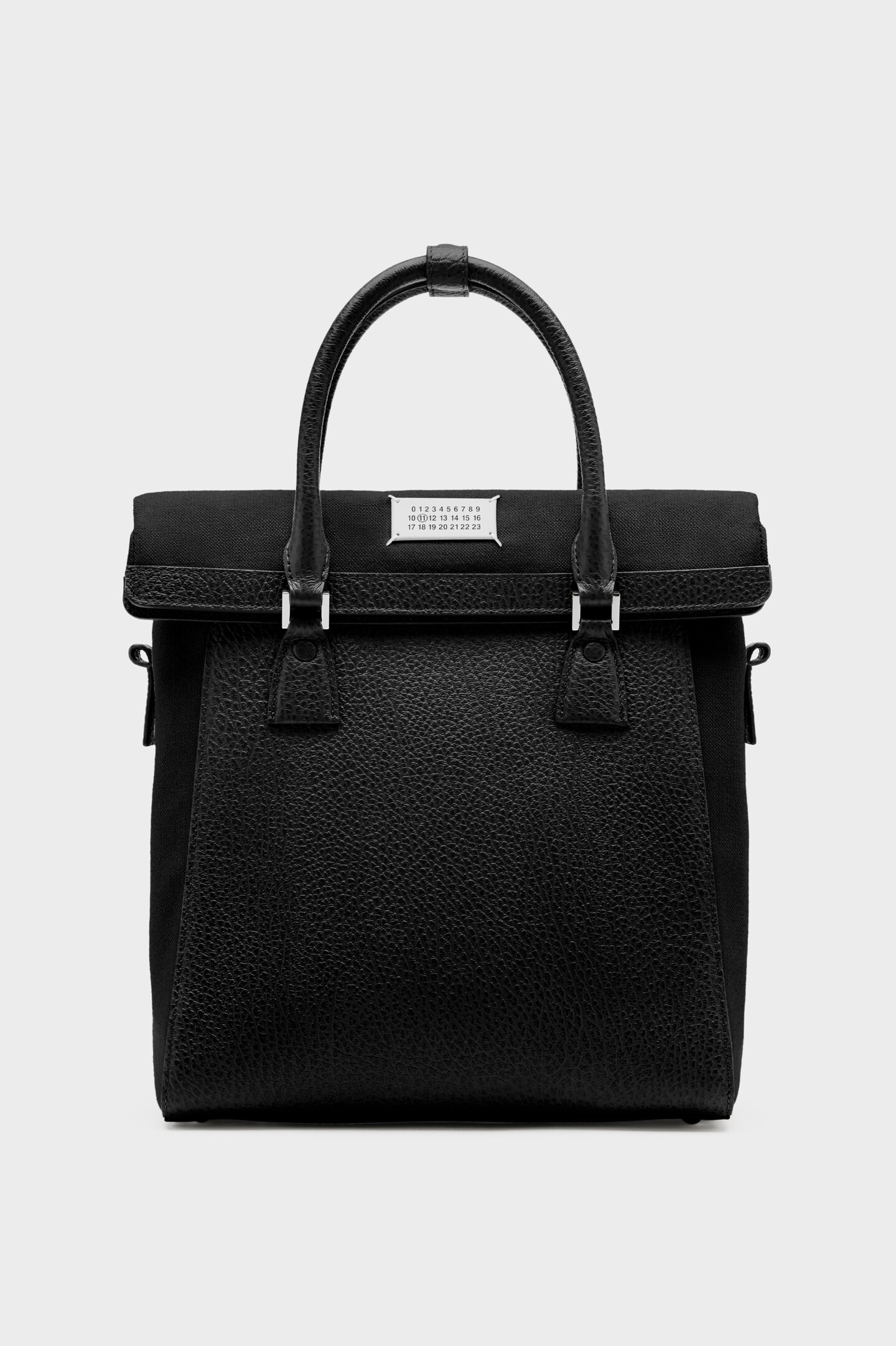 Black 5AC Daily Vertical small | Maison Margiela Official