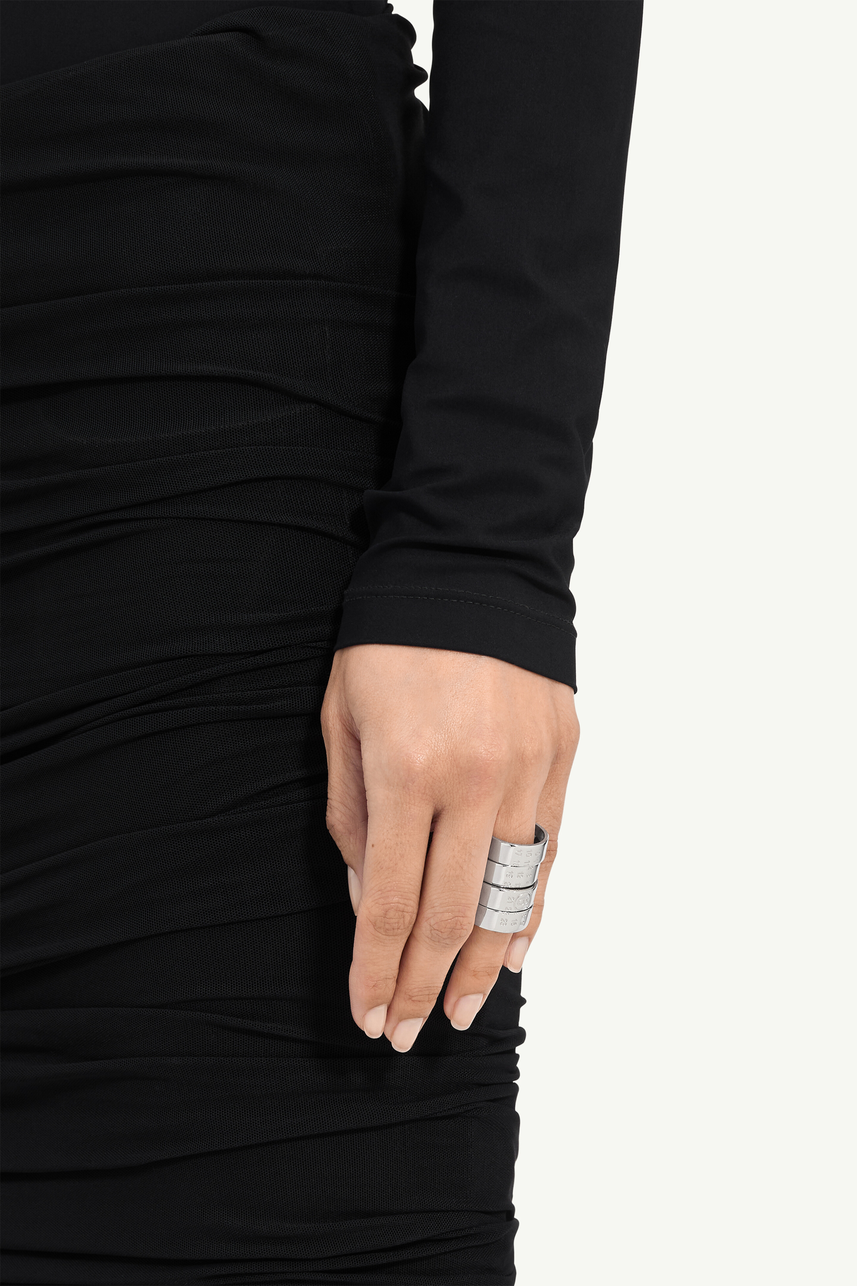 Stacked numeric ring