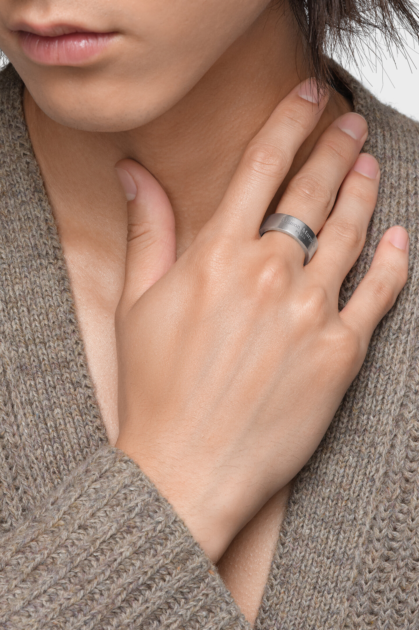 ロゴリング イエロー｜Maison Margiela