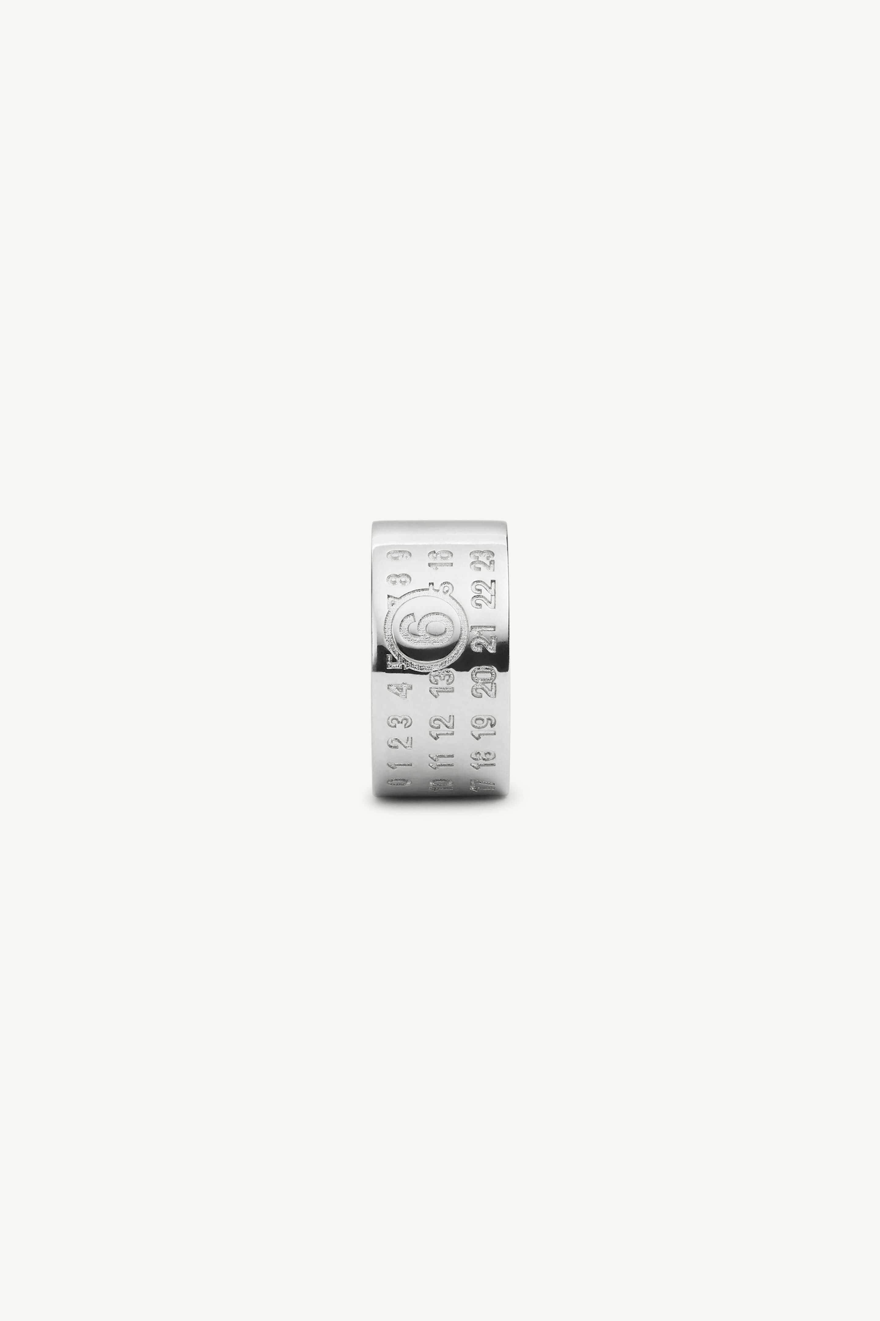 Maison Margiela 「ニューメリック」  イヤーカフ