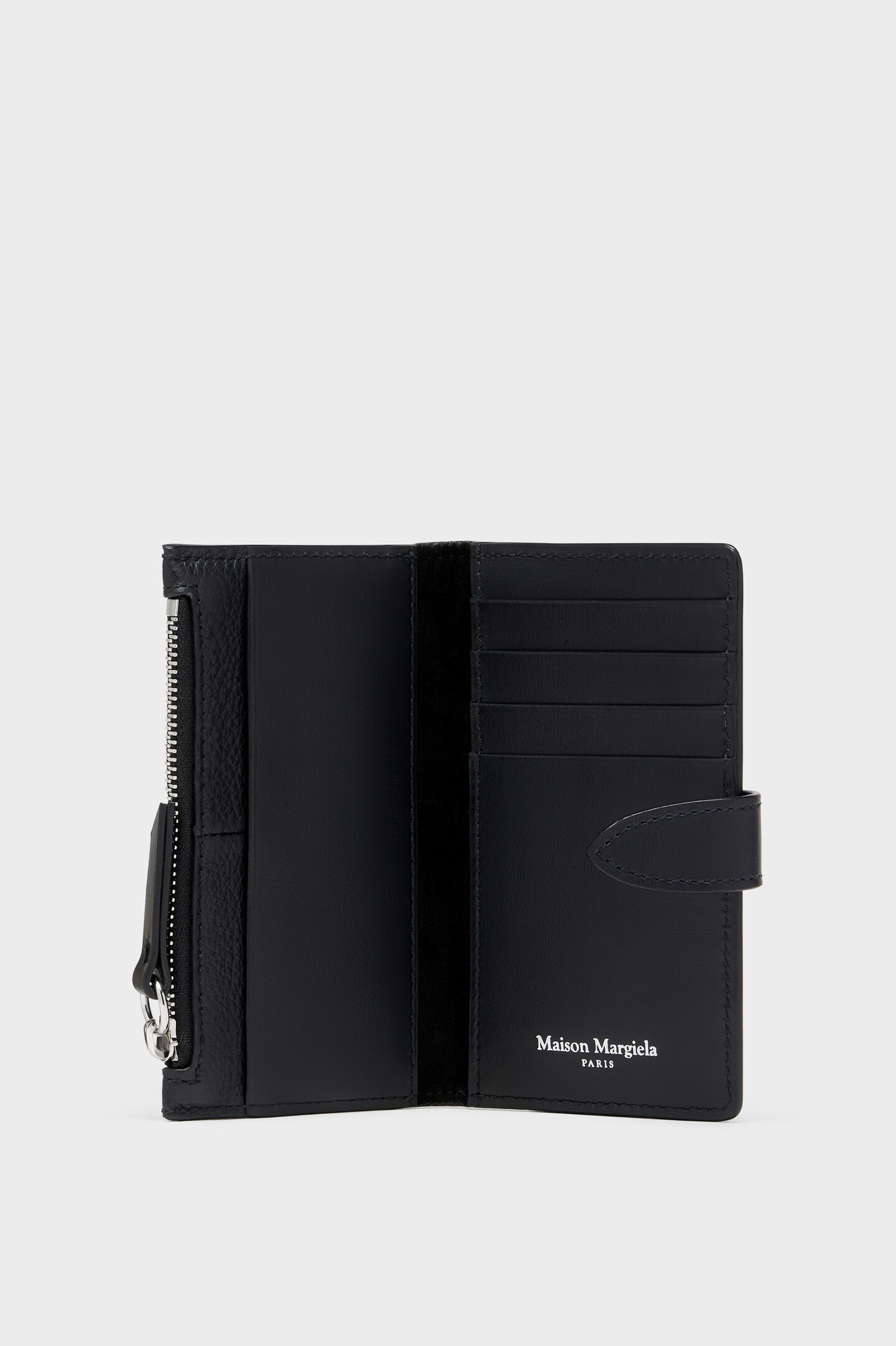 4ステッチ レザー ジップカードホルダー ブラック | Maison Margiela公式