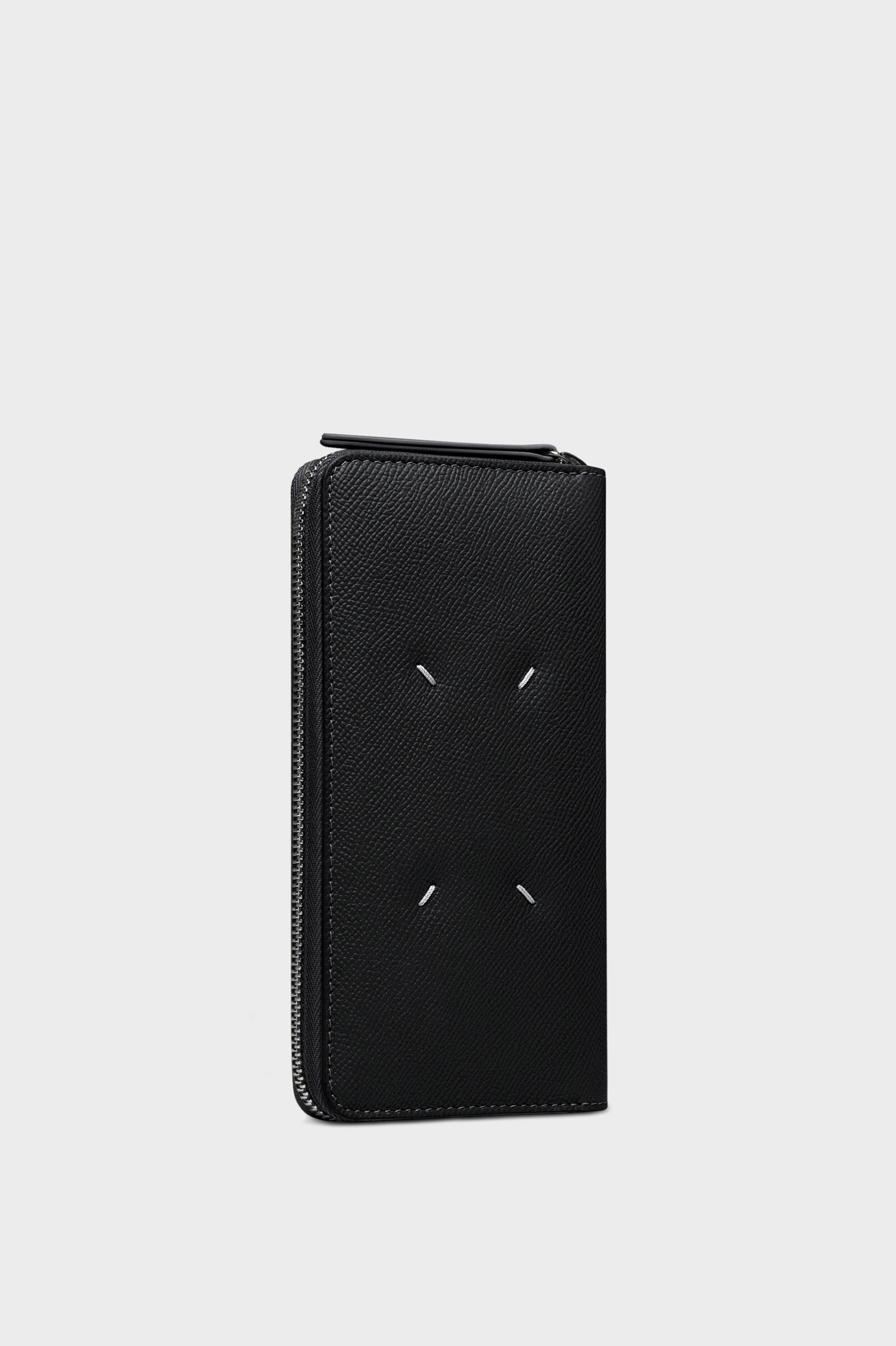 Cartera con cremallera four stitches